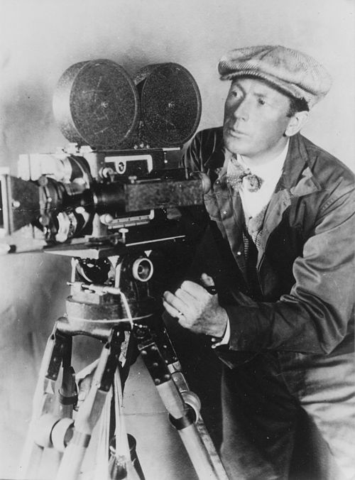 Murnau shooting a film in 1920