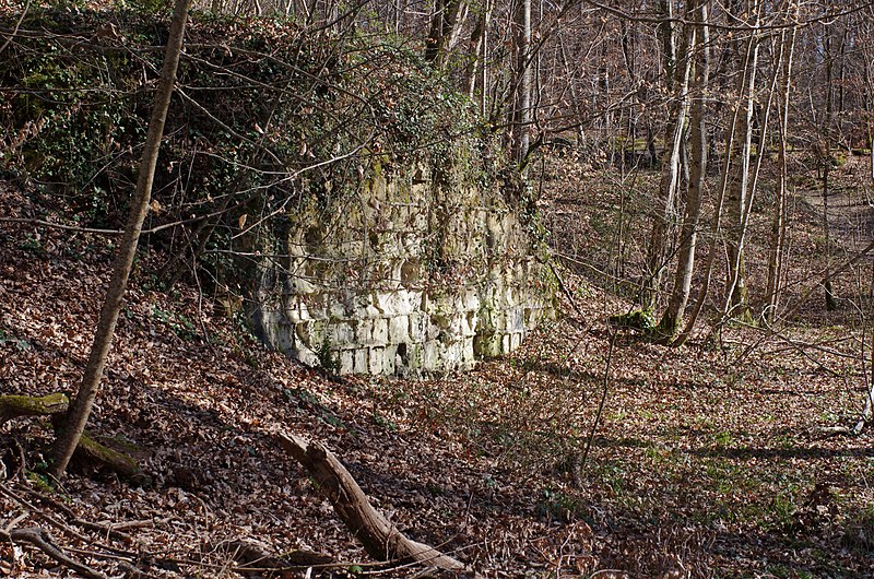 File:Ferrières-sur-Beaulieu (Indre-et-Loire) (13381610895).jpg