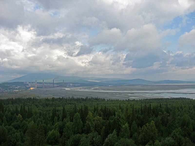 File:G. Nizhnyaya Tura, Sverdlovskaya oblast' Russia - panoramio - Oleg Seliverstov (37).jpg