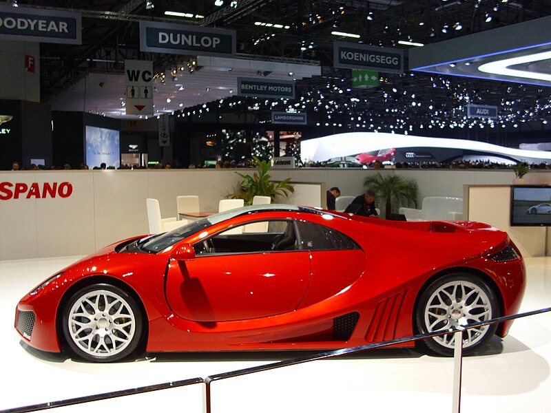 File:GTA Spano 2011 seitlich.JPG