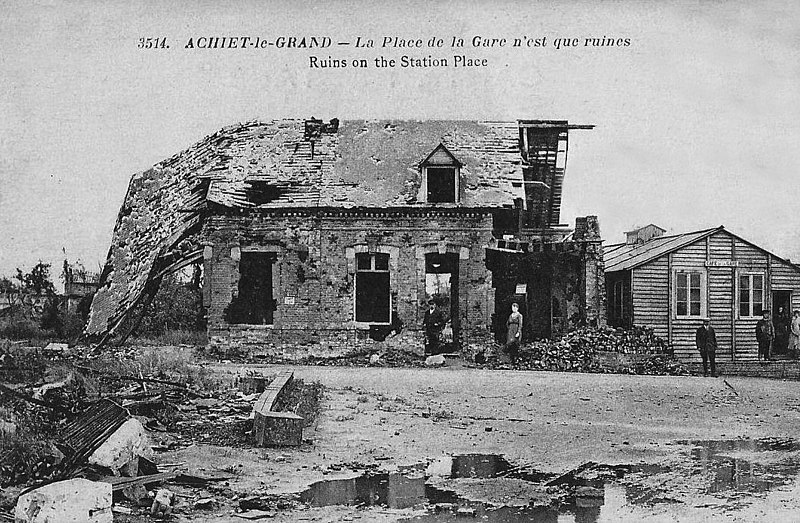 File:Gare-Achiet-Place-ruines-CPancienne.jpg