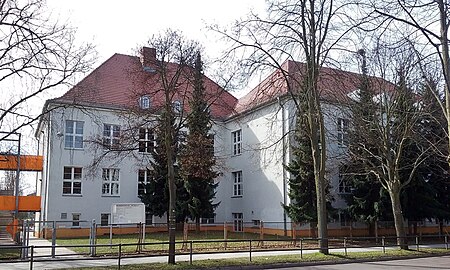 Grundschule Alt Karow 01