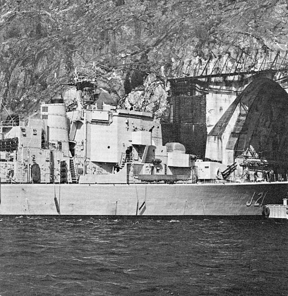 File:HMS Södermanland in Tunnel.jpg