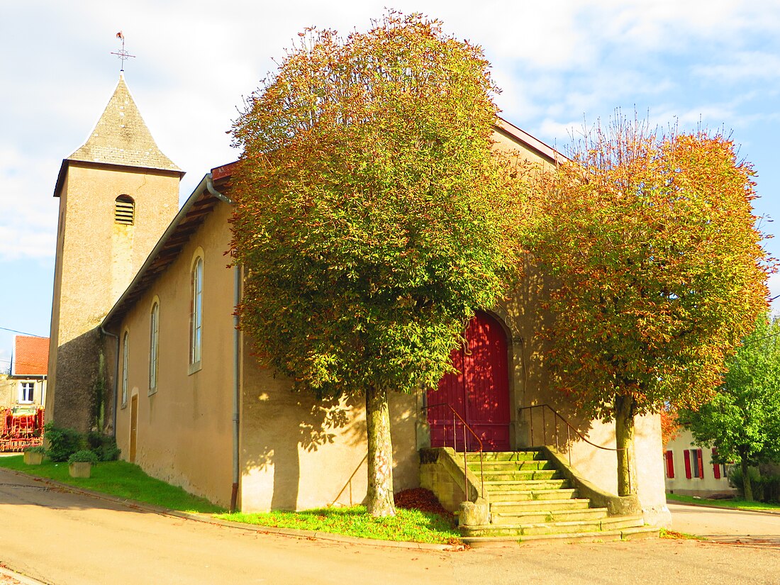 File:Haraucourt sur Seille eglise.jpg