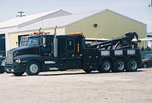 Heavy-duty sling type boom tow truck Heavy Boom Truck.jpg