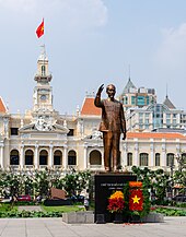 Hồ Chí Minh statue outside Hồ Chí Minh City Hall, Hồ Chí Minh City