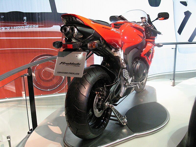 File:Honda CBR1000RR Fireblade at British International Motor Show 2006.jpg