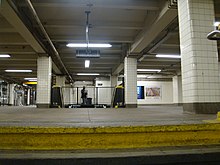 [[Calles Hoyt y Schermerhorn (metro de Nueva York)|Estación Hoyt-Schermerhorn]] en [[Nueva York]], [[Estados Unidos]], donde se filmó parte del cortometraje de «Bad».