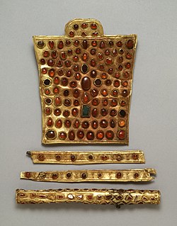 Hunnish set of horse trappings, 4th century