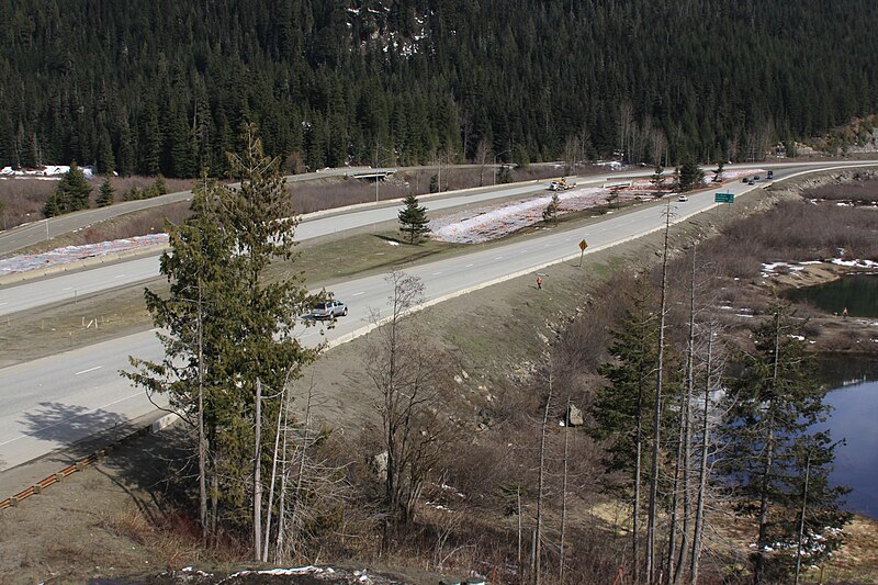 File:I-90 - Snoqualmie Pass East - Gold Creek 2010 (8074048318).jpg