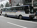 観光貸切車両（十三日町<青森県八戸市>にて）