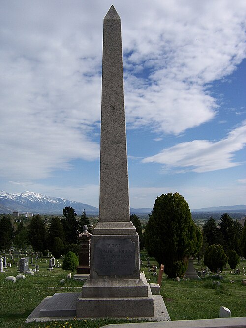 North view of John Taylor's Grave monument.