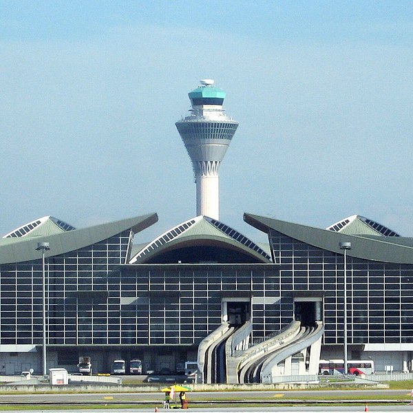 File:KLIA MTB&Tower (1to1).jpg