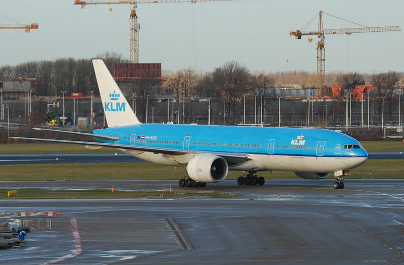 File:KLM Boeing 777-206ER; PH-BQB@AMS;09.12.2010 590em (5257388222).jpg