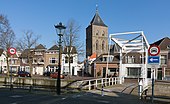 Le pont de Kalverhekkenbrug et l'église de Buitenkerk