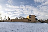 Fil:Kapell Linköpings krematorium mot V.jpg