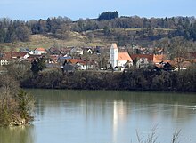 Apfeldorf am Lech von Südwesten