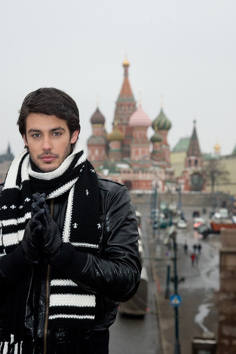 800px-Kostas_Martakis_in_Moscow.jpg