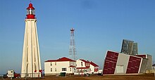 Le phare et les autres bâtiments de la station d'aide à la navigation