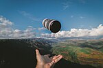 Miniatuur voor Bestand:Lens Float 2.0 (Unsplash).jpg