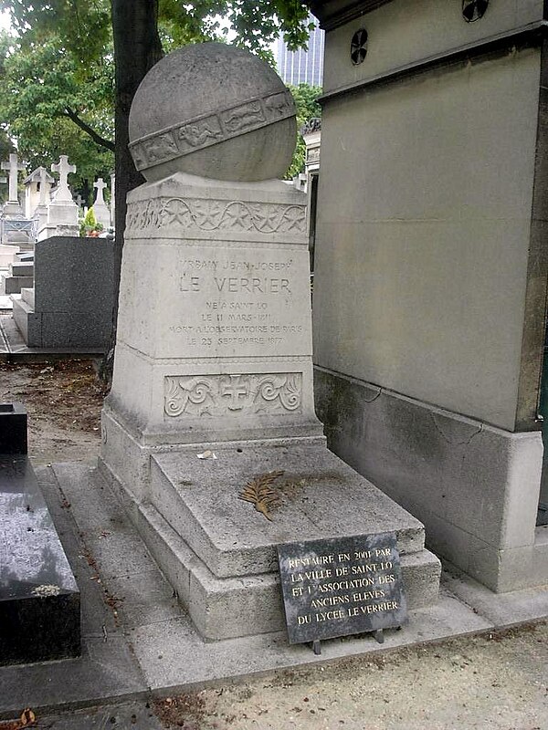 Le Verrier's grave