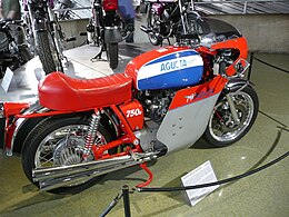 MV Agusta 750 Super Sport mit Vollverkleidung Modelljahr 1974–75