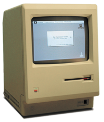 המקינטוש של אפל, אשר הושק ב-1984 בעיקר לשימוש מסחרי, היה המחשב האישי הראשון עם ממשק משתמש גרפי שזכה להצלחה ניכרת