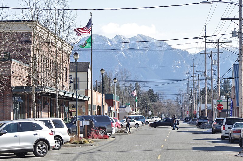 File:Main Street from 3rd Street, Sultan, WA.jpg