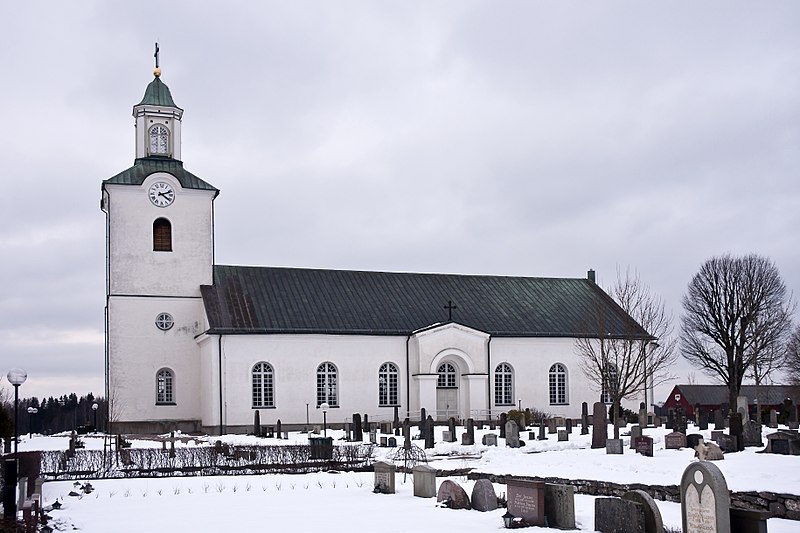 File:Markaryds kyrka 3.jpg