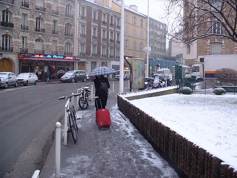 File:Mars 2005, neige à Montrouge 10.jpg
