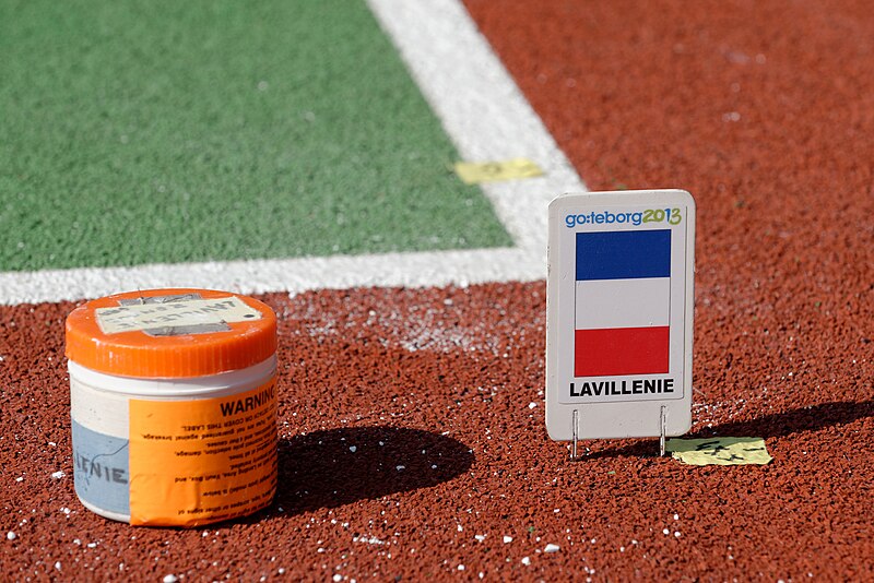 File:Men pole vault French Athletics Championships 2013 t174115.jpg