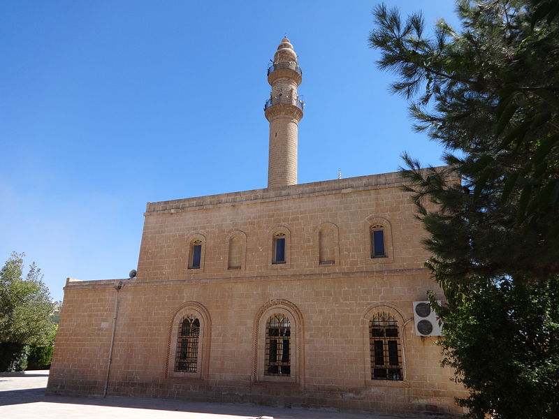 File:Midyat (2013) mosque 1.JPG