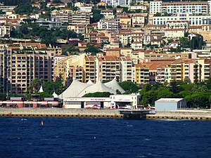 Monaco – Heliport vor dem Cirque de Monte-Carlo - panoramio.jpg