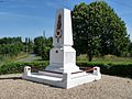 Français : Monument aux morts, Pique-Sègue, Mouliets-et-Villemartin, Gironde, France