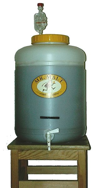 File:Mr.Malt's homebrew fermenter.jpg