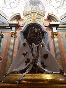 Imagem de Nossa Senhora do Paraíso, venerada na Igreja de Nª Senhora do Paraíso, em Vale do Paraíso, Azambuja.