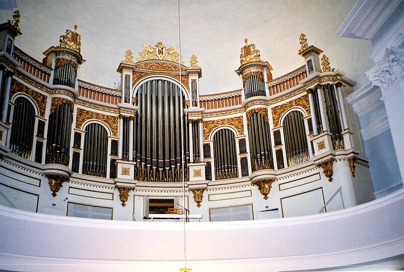 File:Organ of the Uspenski Cathedral 2006.jpg