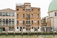 Palazzo Adoldo (Venecija) .jpg