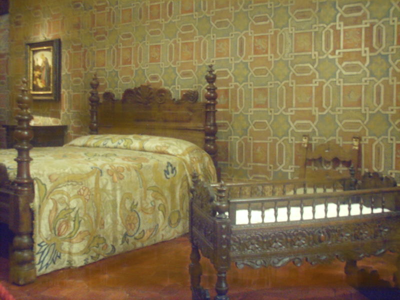 File:Palazzo Davanzati camera da letto 1.JPG