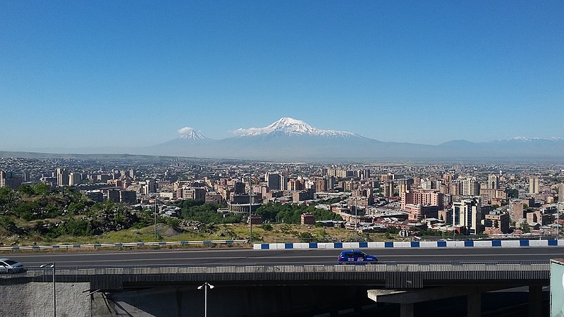 File:Panoramic View, Yerevan 06.jpg