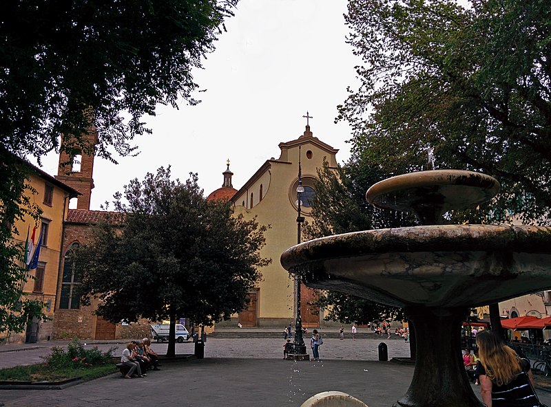 File:Piazza Santo Spirito FI.jpg