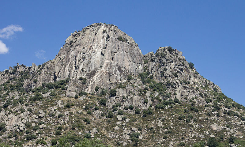 File:Pico de la Miel - 01.jpg