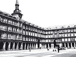 PlazaMayorMadrid B w.jpg