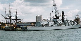 A HMS Marlborough (F233) elem illusztrációja
