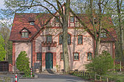 Deutsch: Pottensteiner Straße 7 am Röhrensee in Bayreuth, errichtet 1904 This is a picture of the Bavarian Baudenkmal (cultural heritage monument) with the ID D-4-62-000-428 (Wikidata)