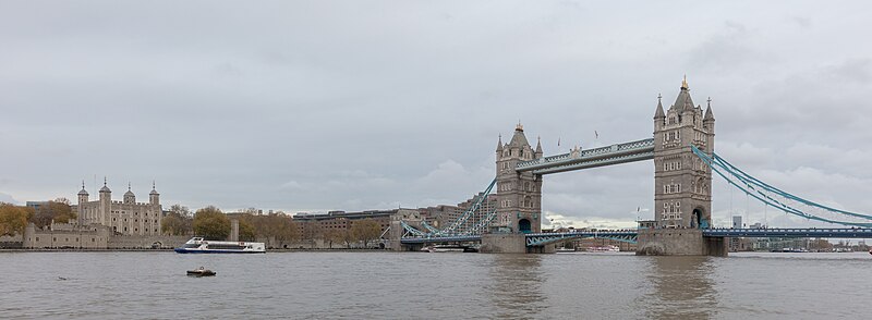 File:Puente de la Torre, Londres, Inglaterra, 2022-11-26, DD 139.jpg