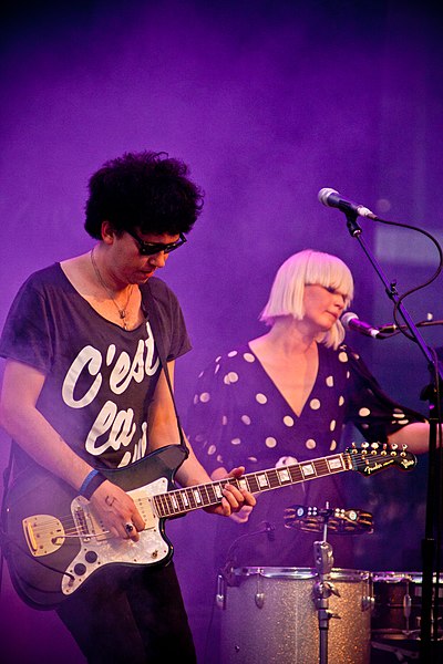 File:Raveonettes concert.jpg