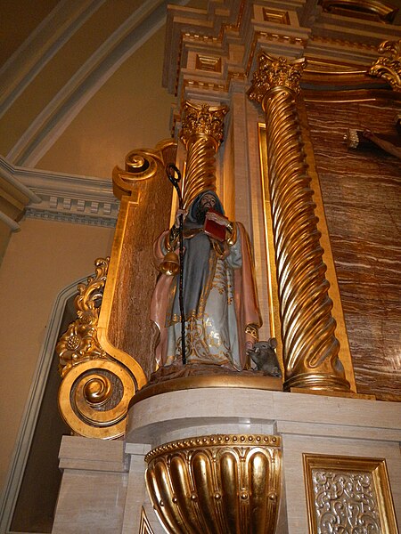 File:Saint Anthony the Great statue at the San Pablo Cathedral.jpg