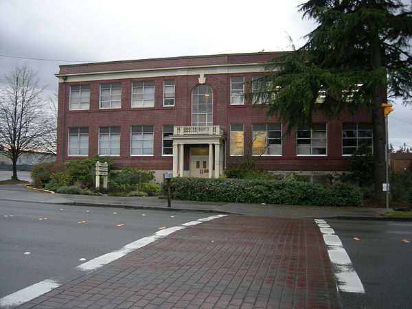 Image: Shoreline, WA   Ronald School 01