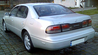 Side profile of Lexus GS 300